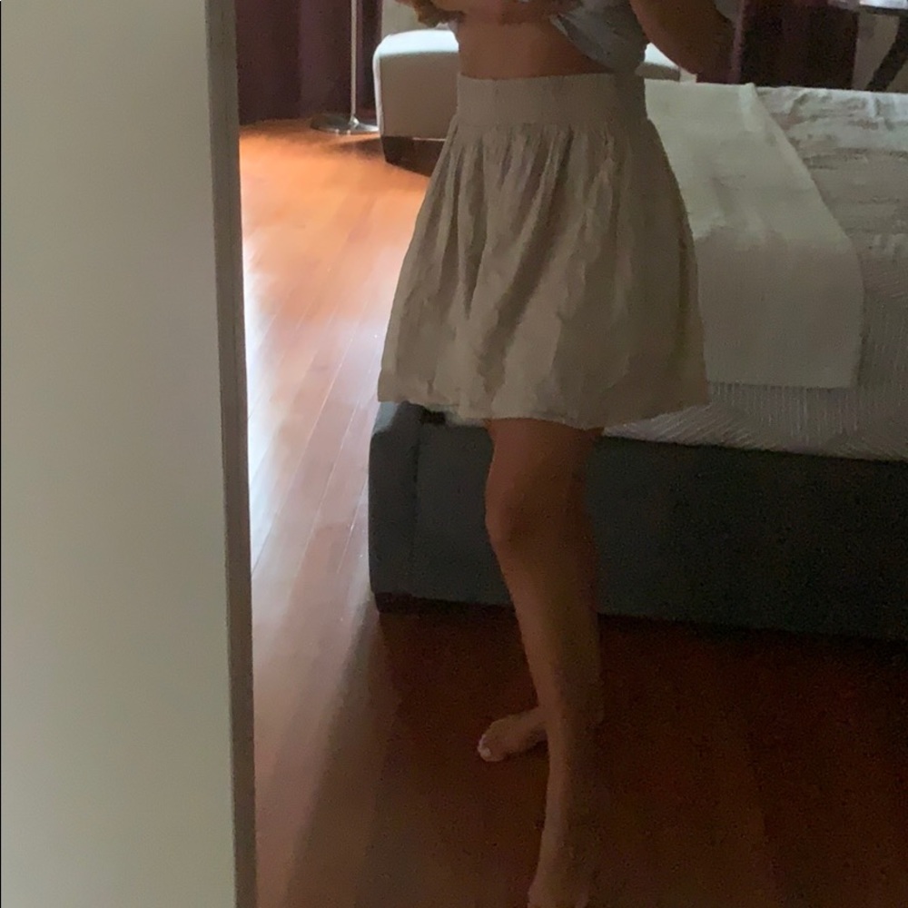 Banana Republic Beige Elastic Waist Skirt